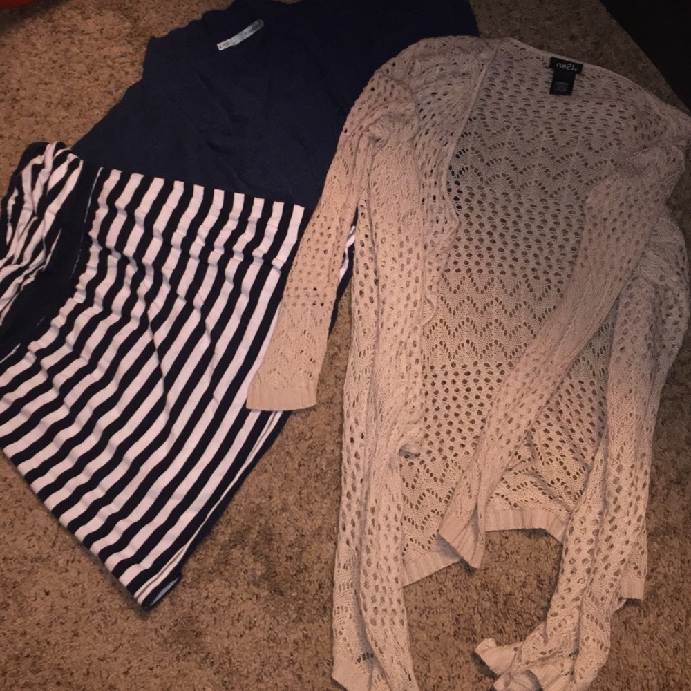 3/$15🥰Shirt bundle